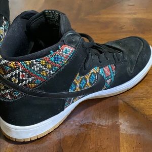 Nike SB Dunk Mid Aztec on Black Sz 13